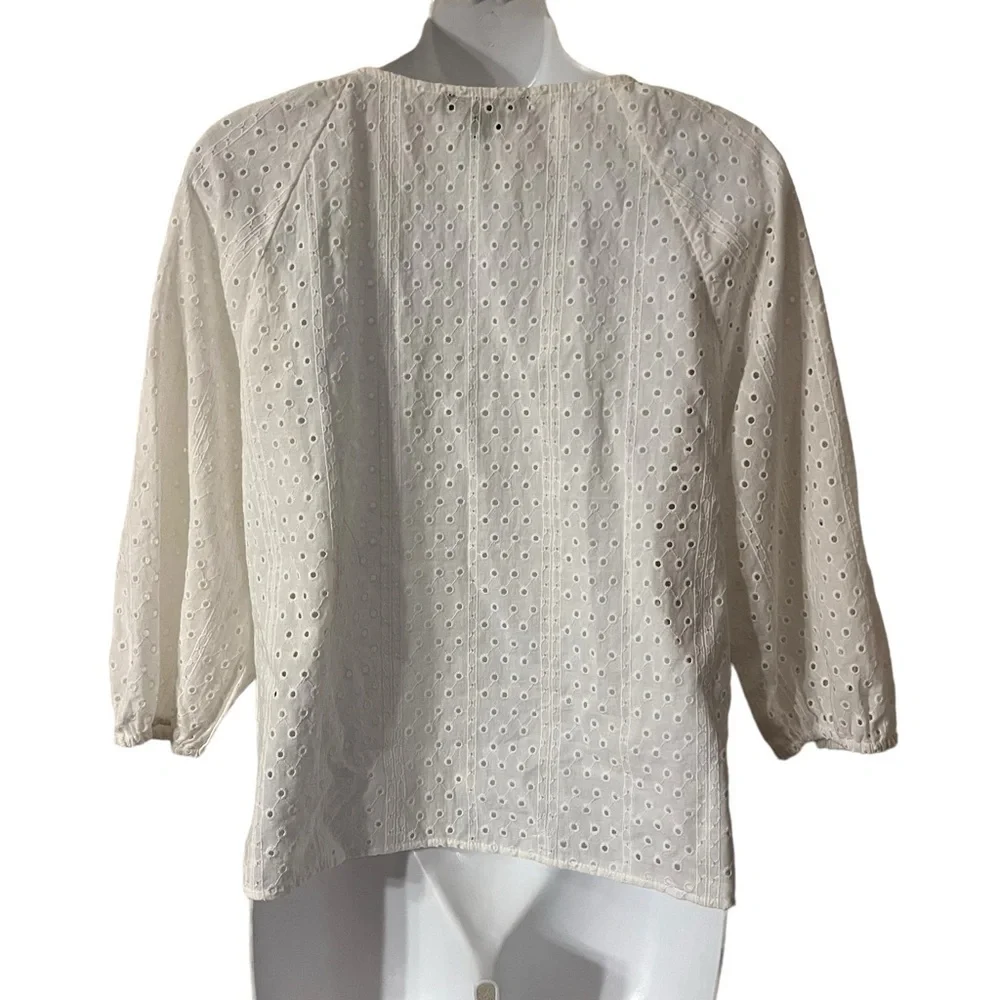 Sanctuary White Eyelet Adjustable Gathered Top size M